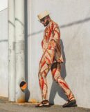 SUIT 002