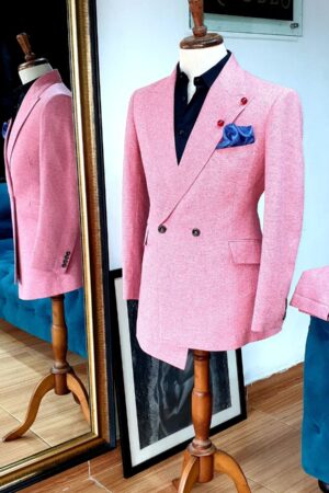 SUIT 024